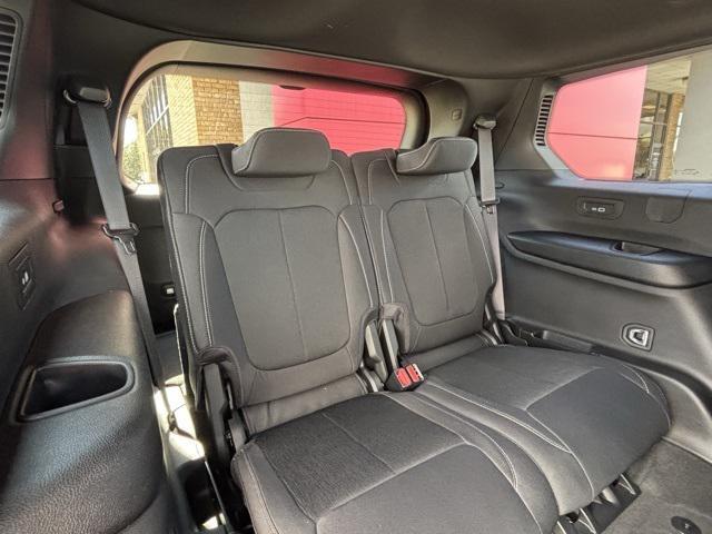 new 2025 Jeep Grand Cherokee L car, priced at $35,614