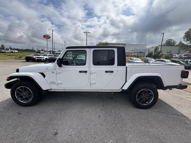 used 2023 Jeep Gladiator car, priced at $31,997