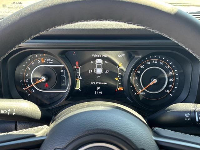 new 2025 Jeep Gladiator car, priced at $60,445