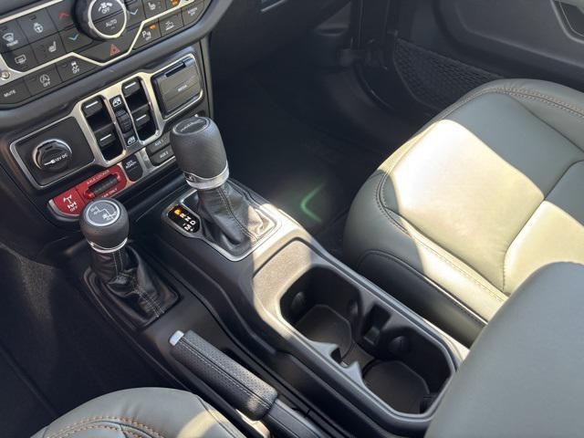 new 2025 Jeep Gladiator car, priced at $60,445