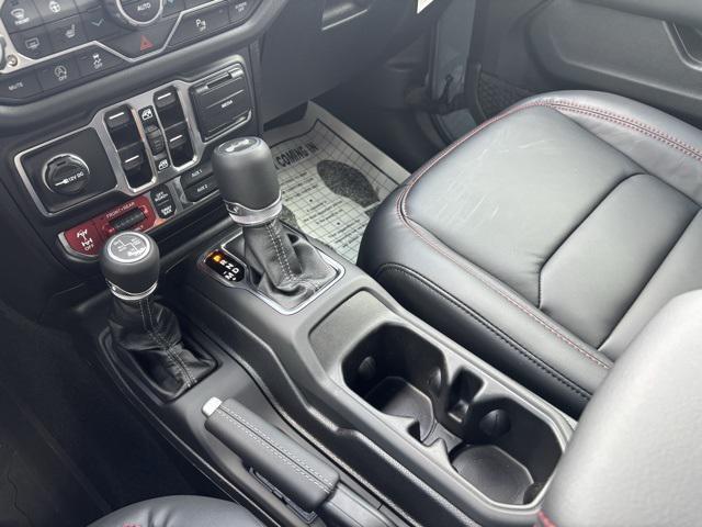 new 2025 Jeep Wrangler car, priced at $68,754