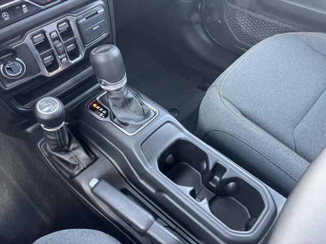 new 2025 Jeep Gladiator car, priced at $35,464