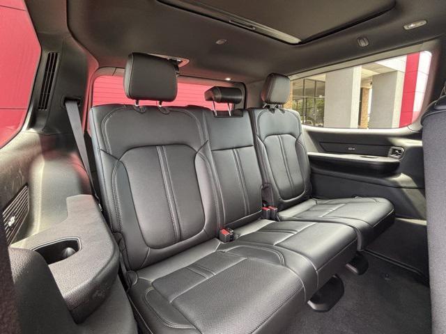 new 2025 Jeep Wagoneer car, priced at $65,075
