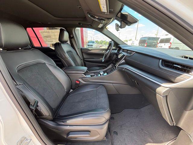 new 2025 Jeep Grand Cherokee L car, priced at $37,849