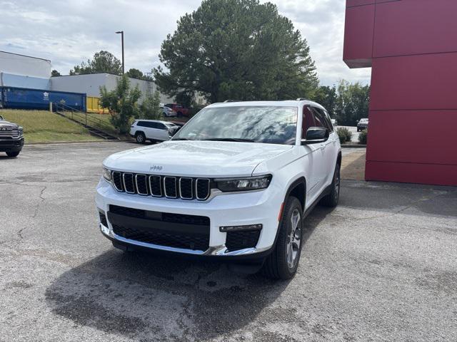 new 2025 Jeep Grand Cherokee L car, priced at $45,359