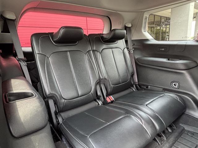 used 2022 Jeep Grand Cherokee L car, priced at $29,497