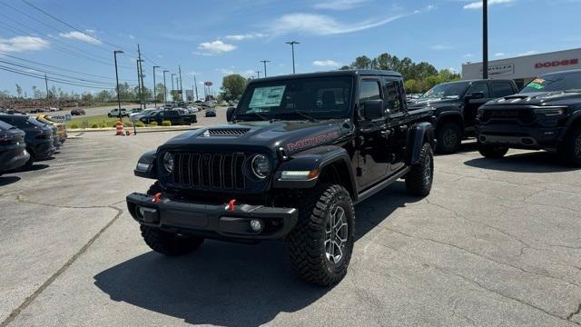 new 2024 Jeep Gladiator car, priced at $57,300