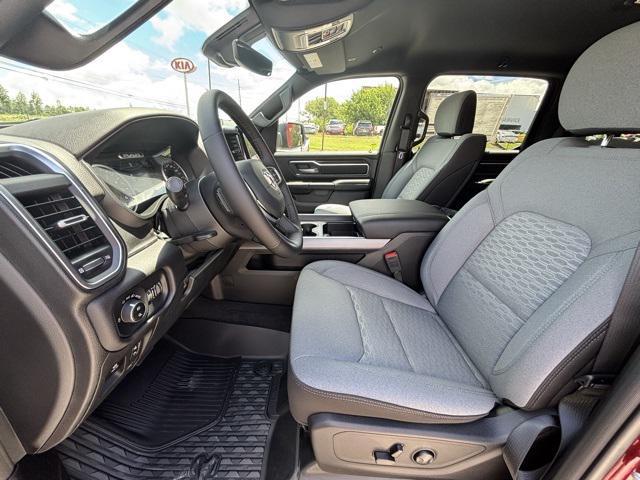 new 2025 Ram 1500 car, priced at $49,572