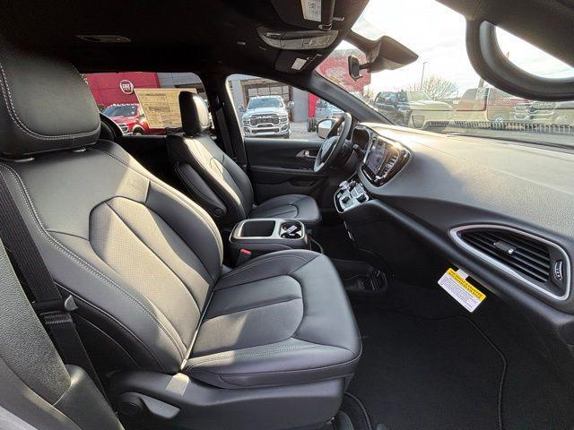 new 2026 Chrysler Voyager car, priced at $36,934