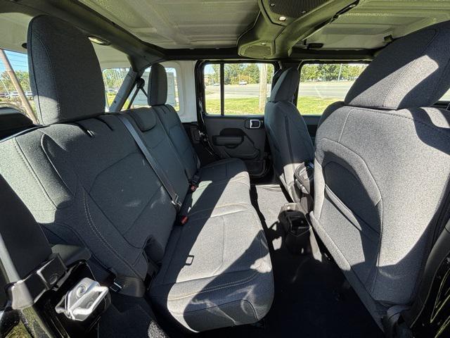 new 2026 Jeep Wrangler car, priced at $44,365