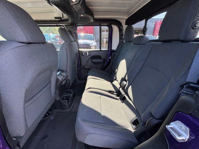 new 2026 Jeep Gladiator car, priced at $44,325