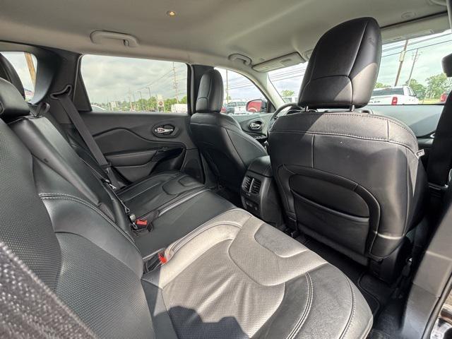 used 2023 Jeep Cherokee car, priced at $25,397