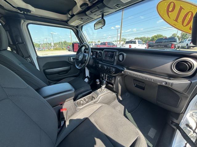 used 2019 Jeep Wrangler Unlimited car, priced at $23,997