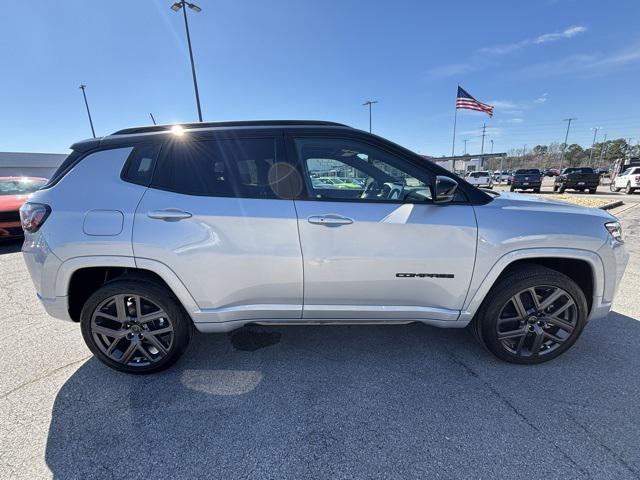 new 2025 Jeep Compass car, priced at $30,590