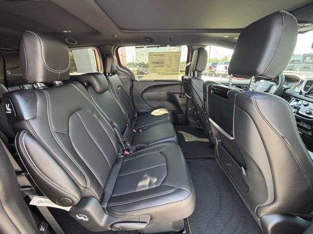new 2026 Chrysler Pacifica car, priced at $45,070