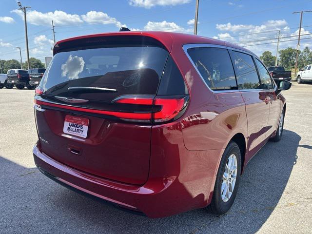 new 2026 Chrysler Pacifica car, priced at $45,070