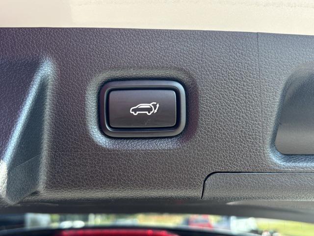 used 2023 Hyundai Santa Fe car, priced at $24,497