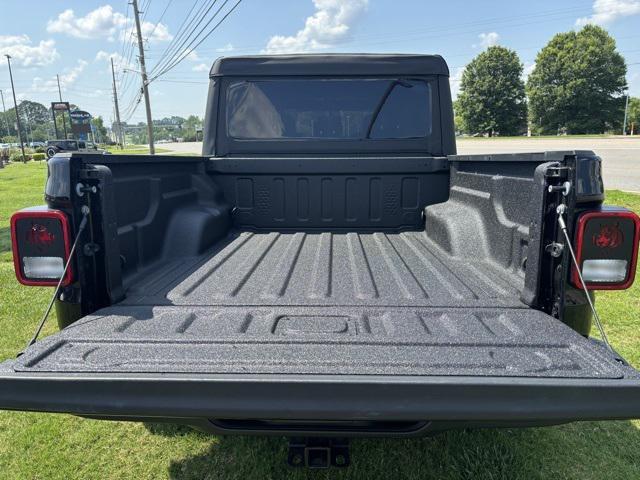 used 2023 Jeep Gladiator car, priced at $43,040