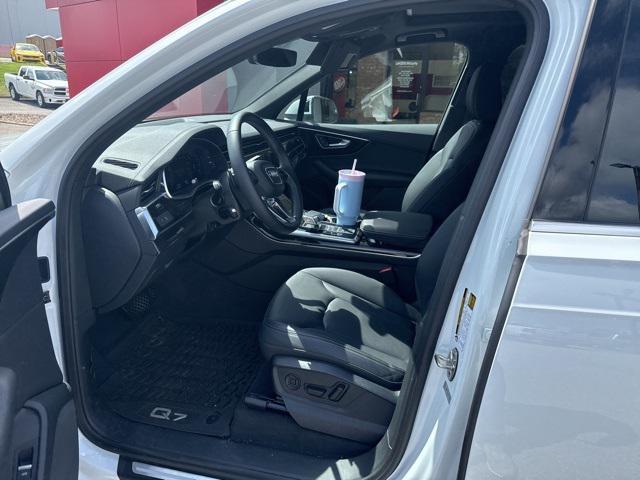 used 2025 Audi Q7 car, priced at $55,997