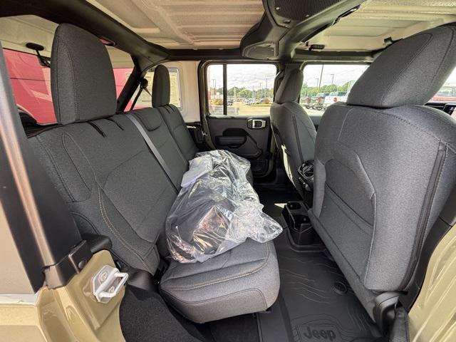 new 2025 Jeep Wrangler car, priced at $45,080