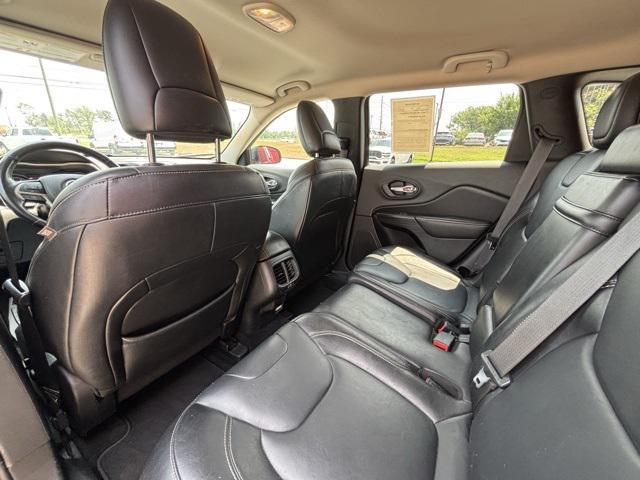used 2014 Jeep Cherokee car, priced at $10,999