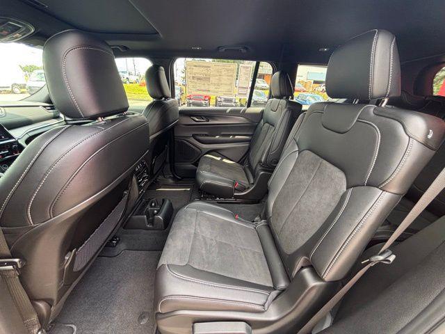 new 2025 Jeep Grand Cherokee L car, priced at $36,044