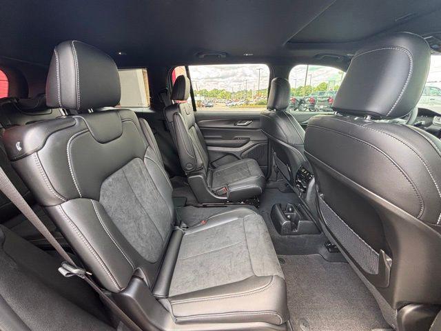 new 2025 Jeep Grand Cherokee L car, priced at $36,044