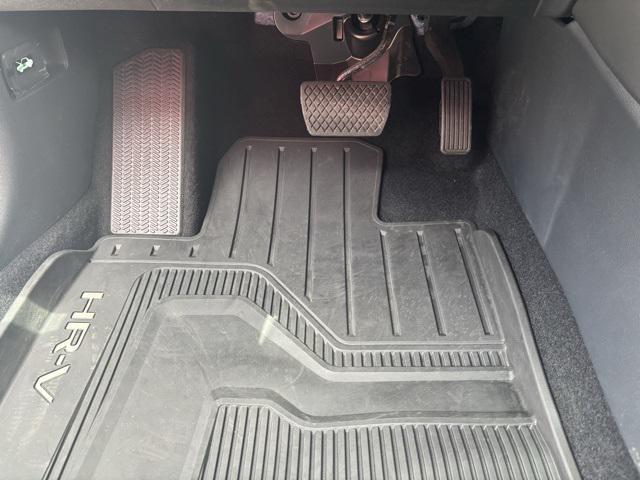 used 2025 Honda HR-V car, priced at $28,997