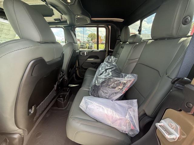 new 2025 Jeep Gladiator car, priced at $56,420