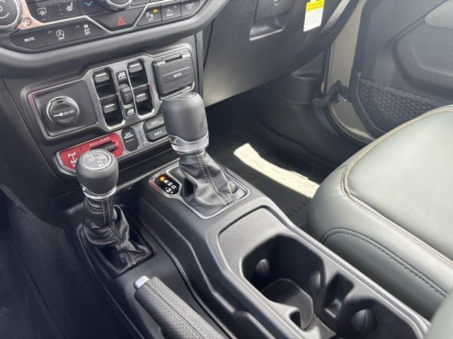 new 2025 Jeep Gladiator car, priced at $56,420