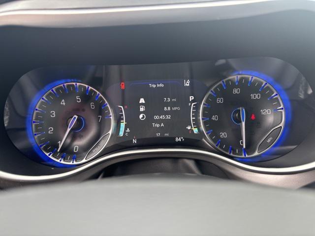 new 2025 Chrysler Pacifica car, priced at $40,527
