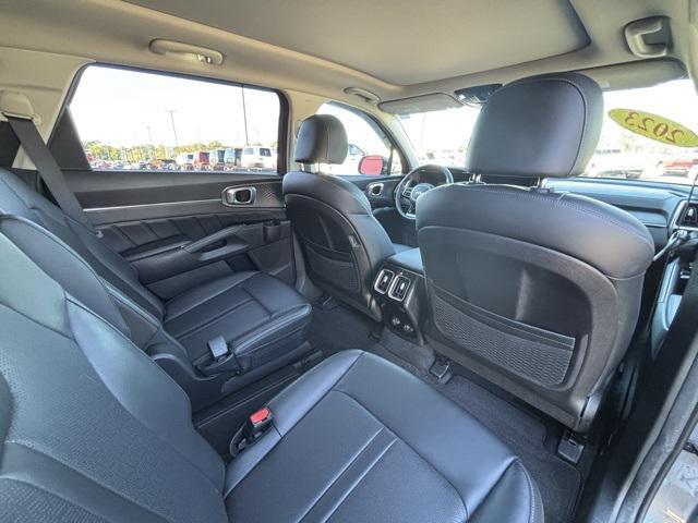 used 2023 Kia Sorento car, priced at $30,997