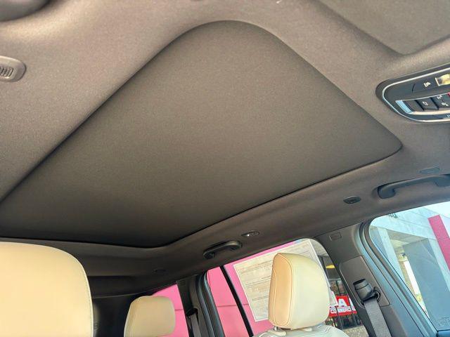 new 2025 Jeep Grand Cherokee car, priced at $36,755