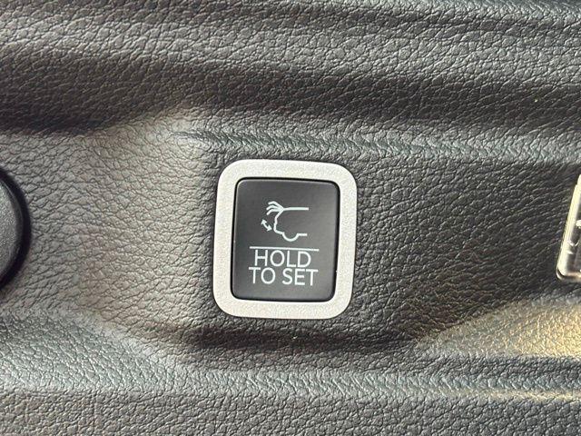 new 2025 Jeep Grand Cherokee L car, priced at $36,320