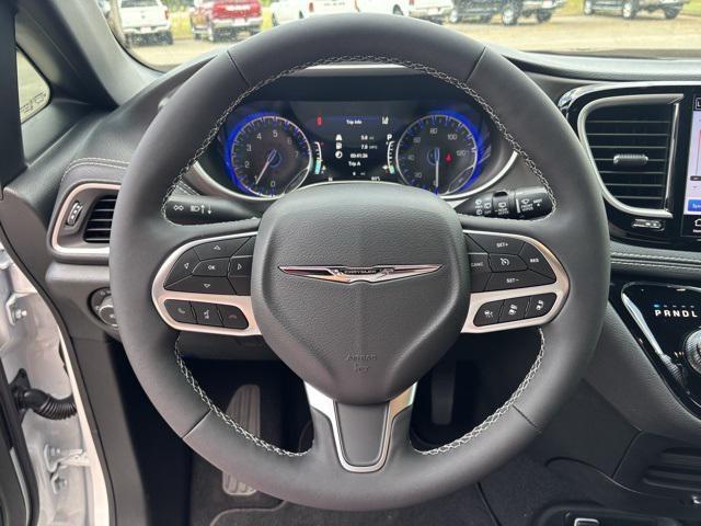 new 2026 Chrysler Pacifica car, priced at $40,955
