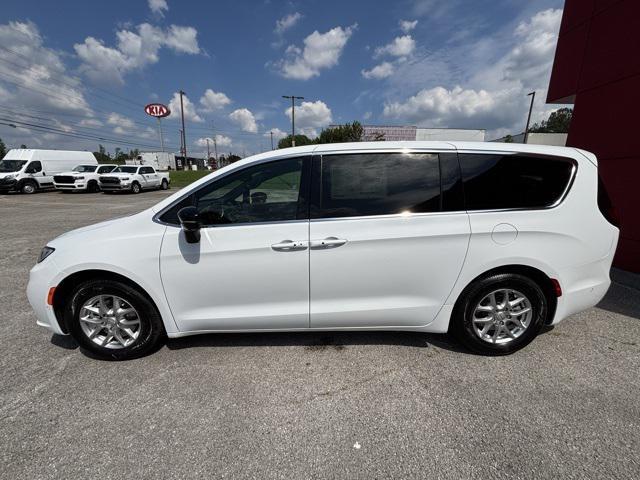 new 2025 Chrysler Pacifica car, priced at $40,527