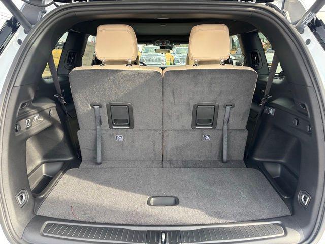 new 2025 Jeep Grand Cherokee L car, priced at $47,235