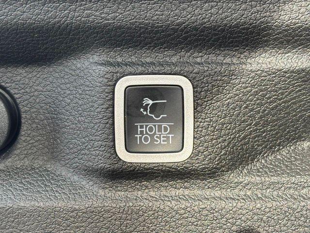 new 2025 Jeep Grand Cherokee L car, priced at $47,235