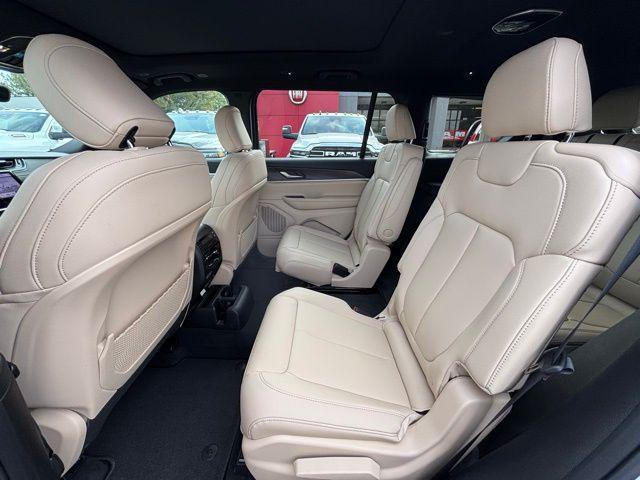 new 2025 Jeep Grand Cherokee L car, priced at $47,235