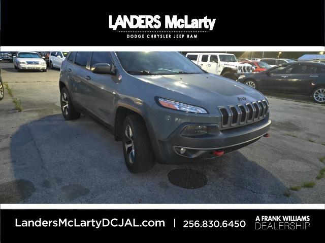used 2014 Jeep Cherokee car, priced at $5,999