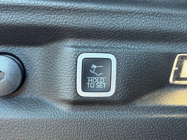 new 2025 Jeep Grand Cherokee L car, priced at $38,245