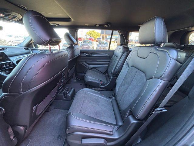 new 2025 Jeep Grand Cherokee L car, priced at $38,245