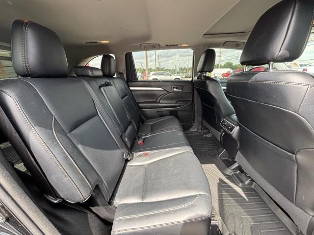 used 2017 Toyota Highlander car, priced at $18,237