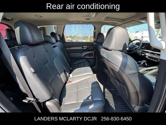 used 2024 Kia Telluride car, priced at $32,997
