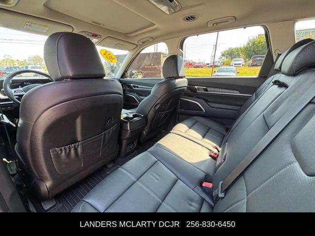 used 2024 Kia Telluride car, priced at $32,997