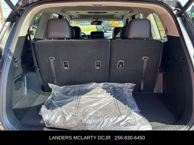 used 2024 Kia Telluride car, priced at $32,997