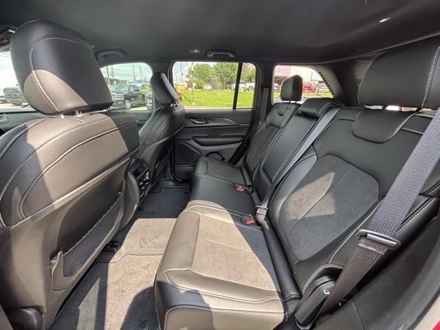 new 2025 Jeep Grand Cherokee car, priced at $36,724