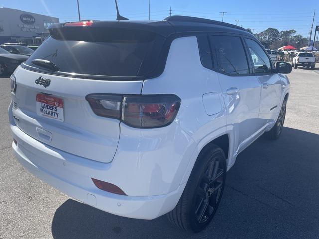 new 2025 Jeep Compass car, priced at $29,995