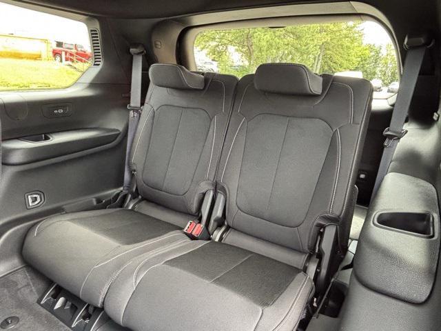 new 2025 Jeep Grand Cherokee L car, priced at $34,614