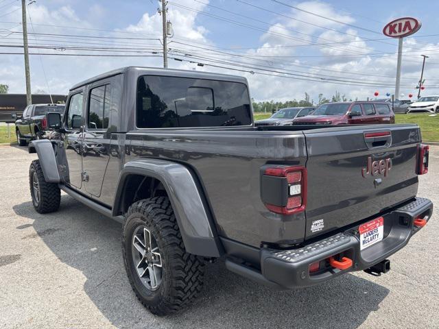 new 2025 Jeep Gladiator car, priced at $63,685
